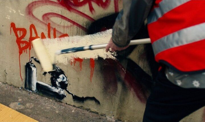 Obra de Banksy destruída por Christopher Walken… com autorização