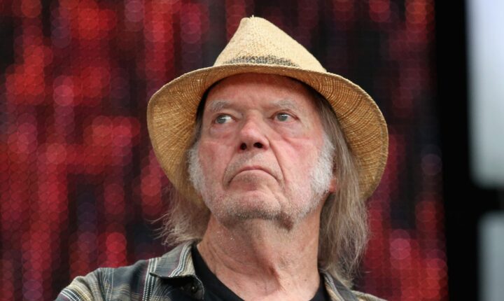 Spotify remove música de Neil Young