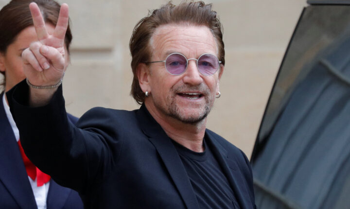Bono em digressão a solo com autobiografia