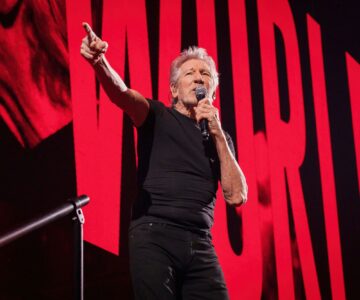 Roger Waters partilha nova versão de “Comfortably Numb”