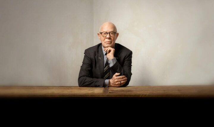 Morreu o coreógrafo Hans van Manen