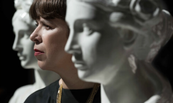 Joana Vasconcelos ilustra o rótulo de um dos vinhos mais caros do mundo