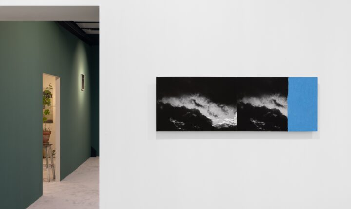 lápis de pintar dias cinzentos e Turn Around no MAAT