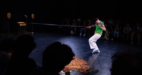 EN MON FOR INTÉRIEUR # MELLINA no Teatro do Bairro Alto