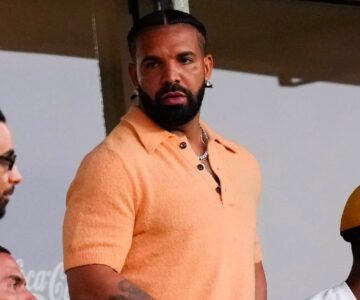 Drake assiste a jogo entre Portugal e Croácia no Mundial de Futebol