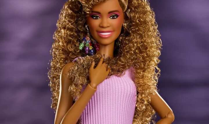 Mattel cria Barbie Whitney Houston